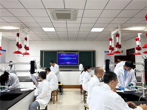 校园技能节系列报道（之十四）——化学基本实验技术比赛